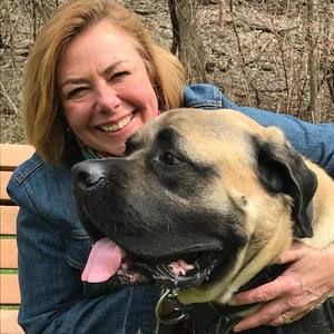 Meet your Posher, Leeann